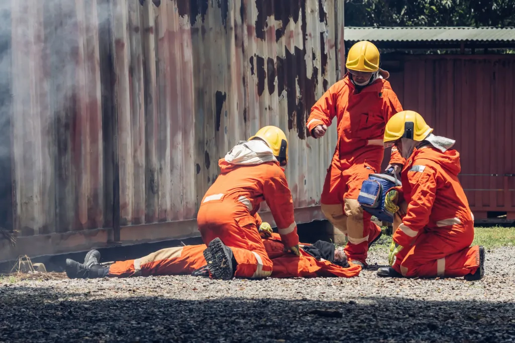 Evaluación de riesgos laborales presente en todas partes de la industria.